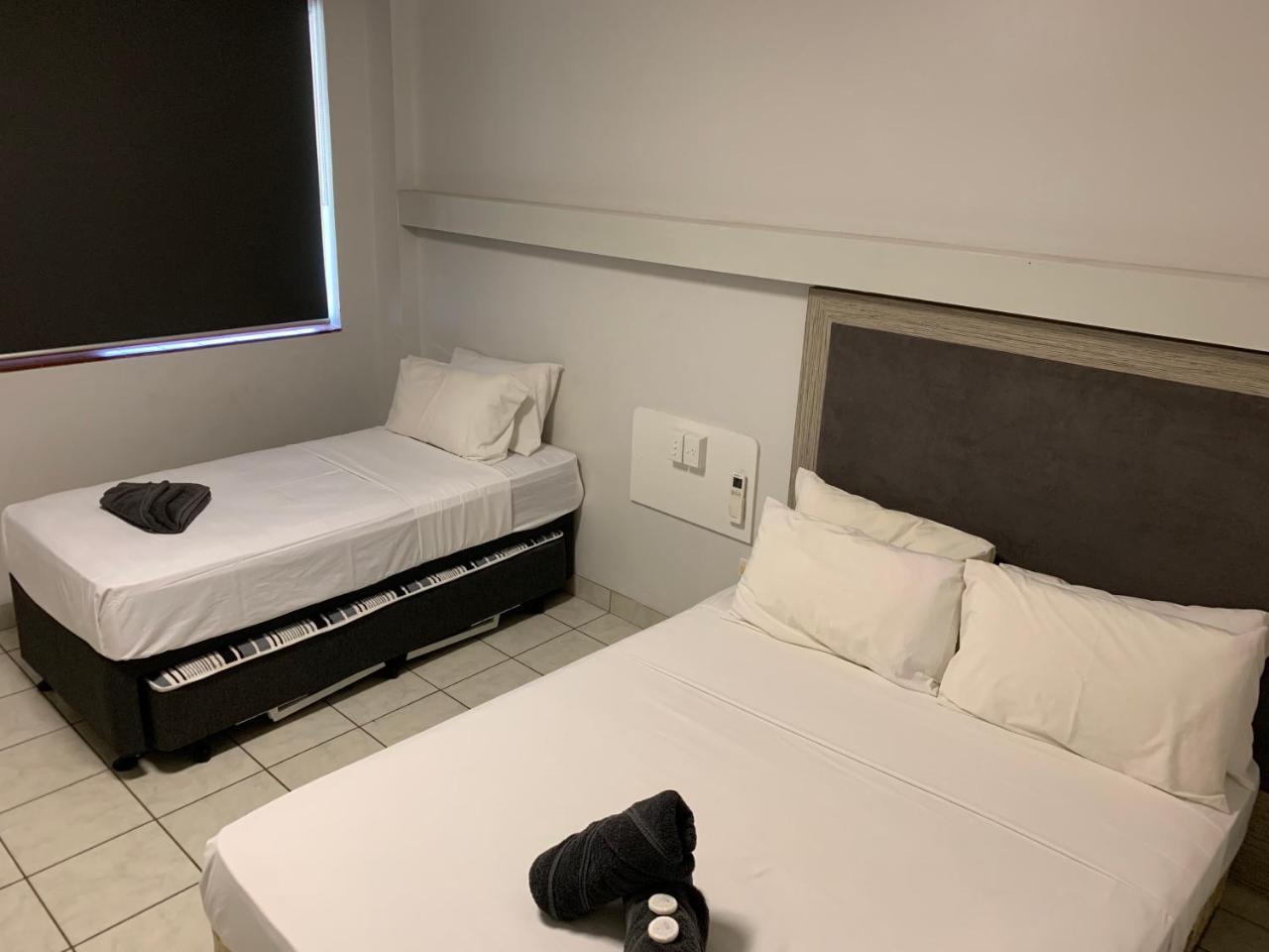 The Stuart Hotel-Motel Катерін Екстер'єр фото
